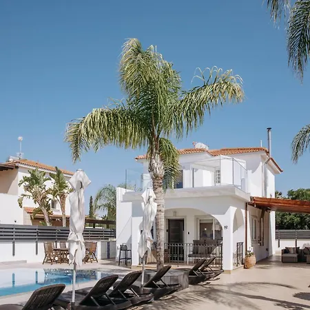 Sunset Private Complex Heated Pool Ajia Napa