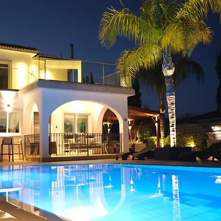 Sunset Private Complex Heated Pool Villa