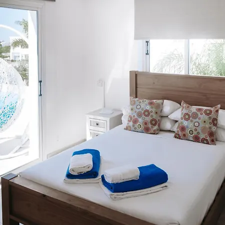 Sunset Private Complex Heated Pool איה נאפה