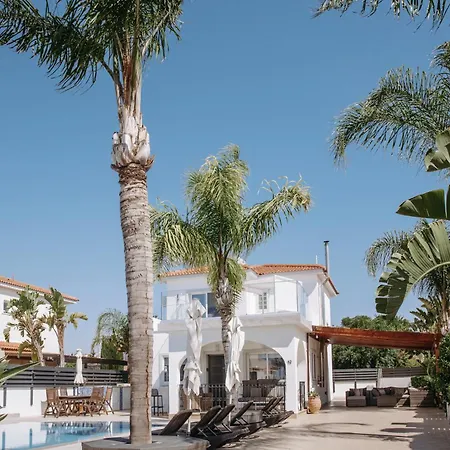 Sunset Private Complex Heated Pool