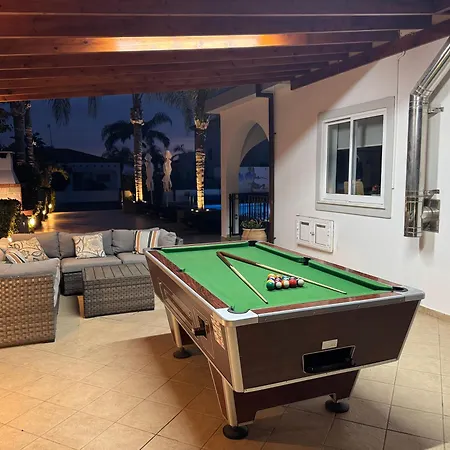 Sunset Private Complex Heated Pool איה נאפה