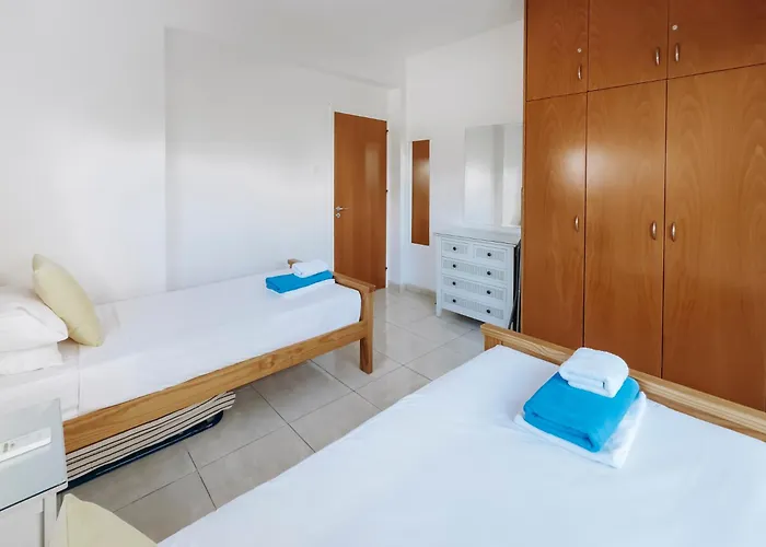 Sunset Private Complex Heated Pool 别墅