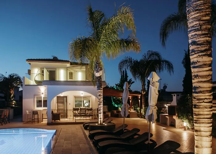 Villa Sunset Private Complex Heated Pool